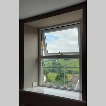 Luxurious 4 Bedroom In The Yorkshire Dales *