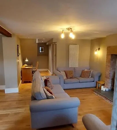 Luxurious 4 Bedroom In The Yorkshire Dales Nyaraló *